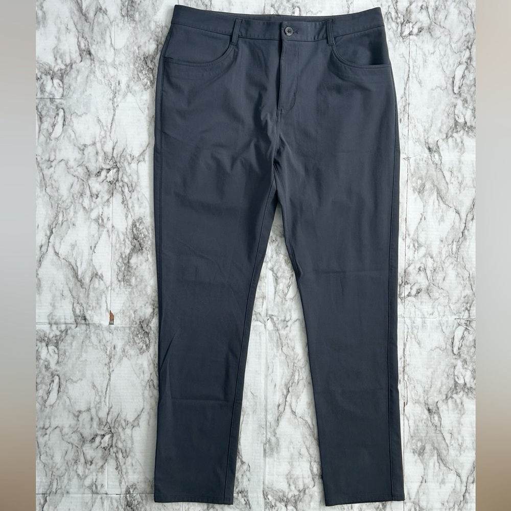 Vuori Men's 34 x30 Meta Pant Athletic performance Slim Fit V430-S Charcoal Grey - Picture 2 of 16